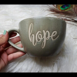 Signature "Hope" Mug
